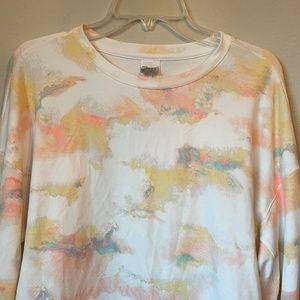 Sunset Elegance: Junior Half Sweatshirt in Orange and White – Stylish Comfort